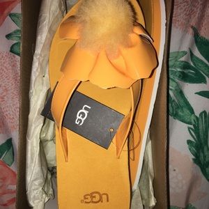 Ugg Poppy Flip Flops